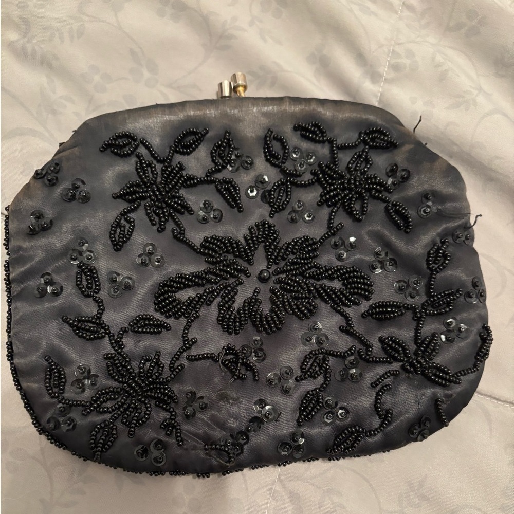 Vintage small beaded clutch
